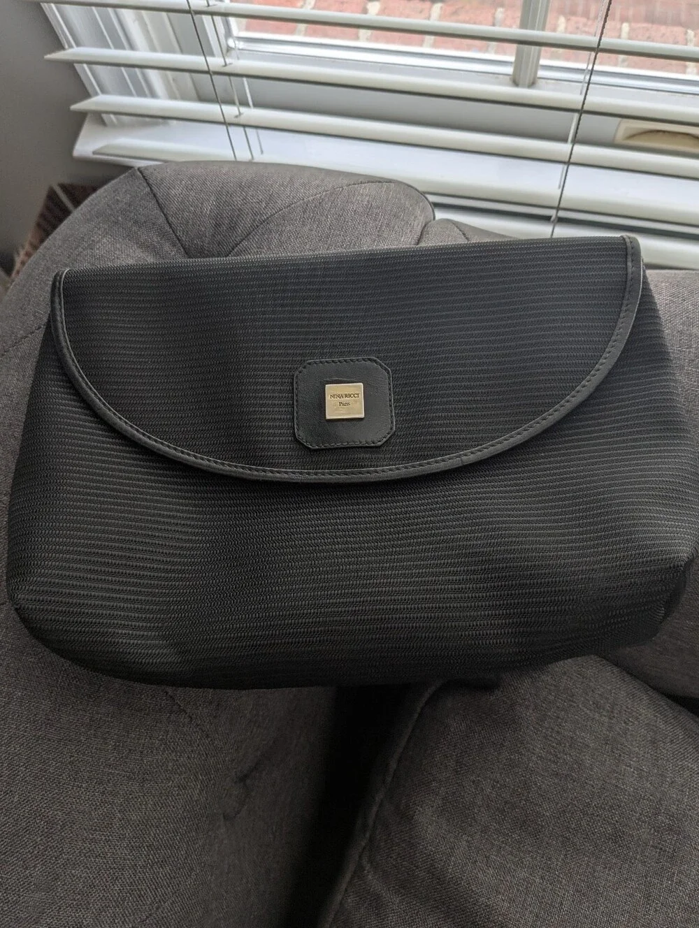 Vintage Nina Ricci Paris Black Textured Clutch Envelope Handbag Evening Bag 11.5